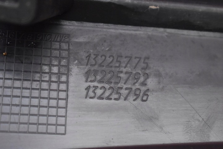 фото №14, Решітка решітка радіатора хром 13225780 opel astra 3 iii h рестайлінг 06-14