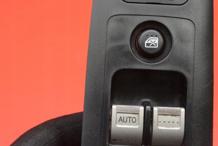 фото №14, Панель управление стекло eu 35750-s9a-416-m1 honda cr-v 2 ii рестайлинг 04-06