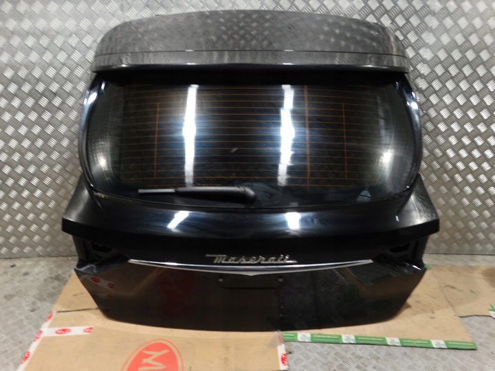 фото №1, Идеальная крышка задняя багажника maserati levante 1