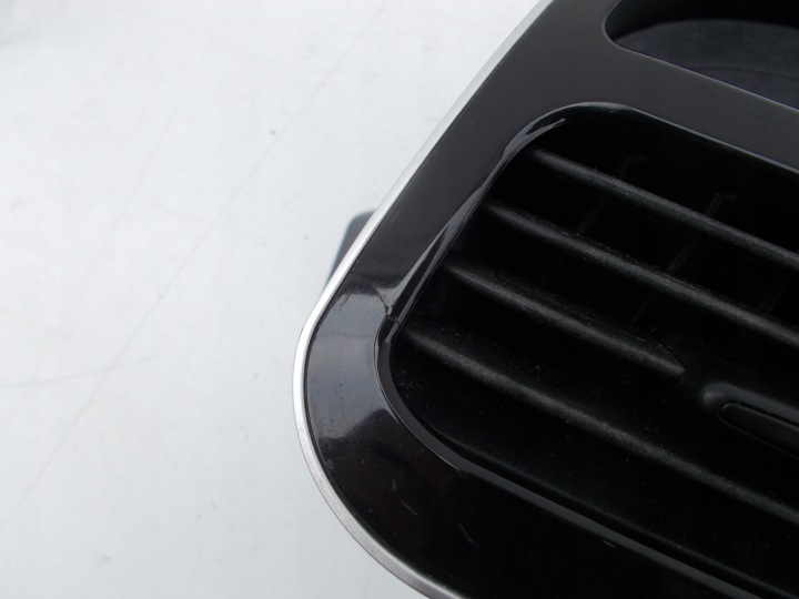 фото №8, Решётка воздуховод средняя fiat punto evo 2009-2012r