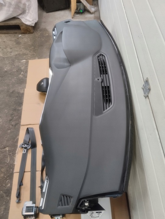 фото №7, Peugeot 308 ii t9 панель роздавальна консоль ремені подушки kpl.org.wysyłka