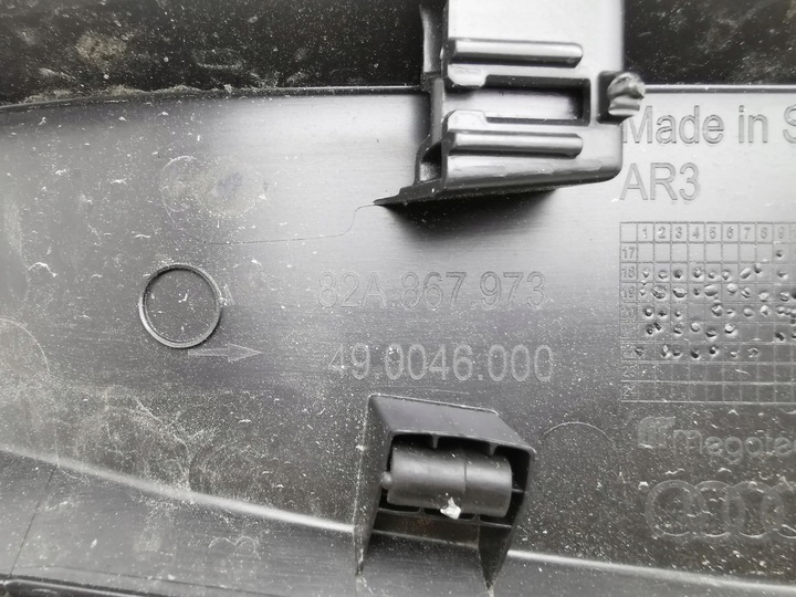 фото №15, Audi a1 2022 оббивка задньої кришки багажника