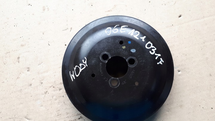 фото №1, S4 b8 рестайлинг колесо ременное воды 3.0 tfsi s5 q5 a6 c7