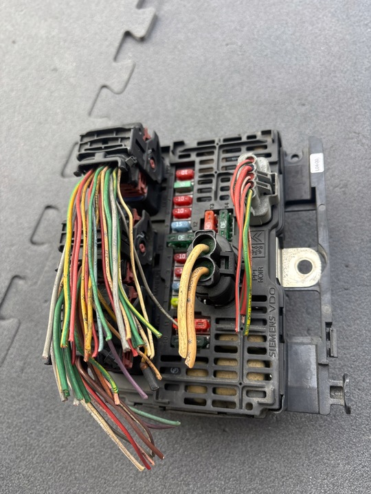 фото №13, Коробка модуль s118983004q bsm-l04-00 citroen peugeot