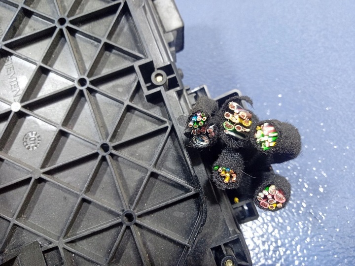 фото №5, Ford galaxy mk1 коробка запобіжників модуль bsi 7m3962258r