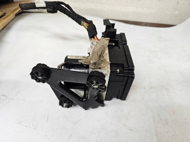 фото №7, Bmw m5 e60 5.0 v10 насос abs dsc 7841983 10.0212-0266.4 10.0961-0867.3