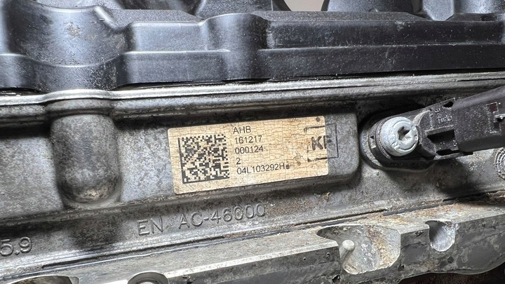 фото №13, Двигун стійка головка 2.0 tdi dcy vw audi a3 8v seat skoda