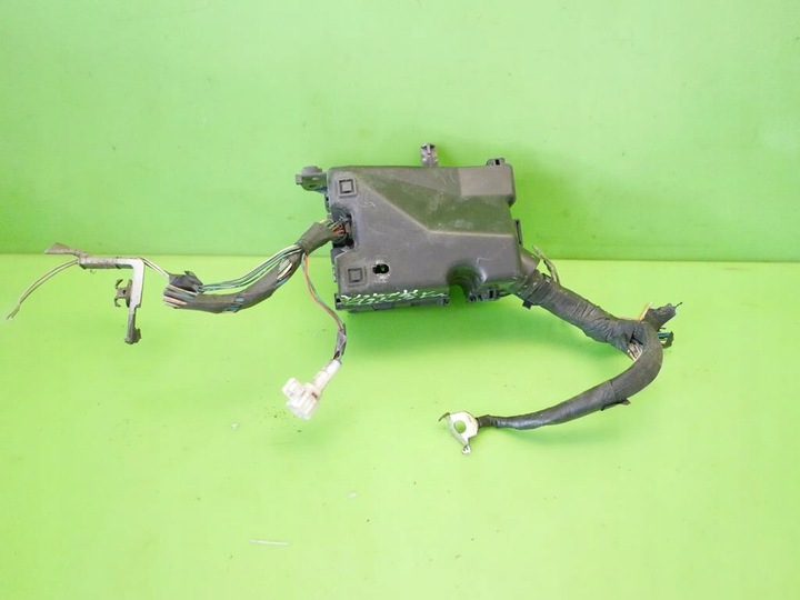 фото №7, Коробка запобіжників toyota yaris i fl 1.3 uk