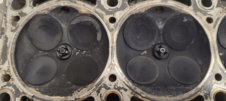 фото №12, Головка двигуна bad vw golf iv 1,6 fsi