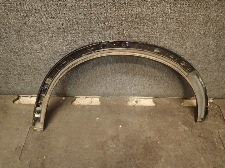 фото №5, Накладка планка крило праві зад audi q3 8u0