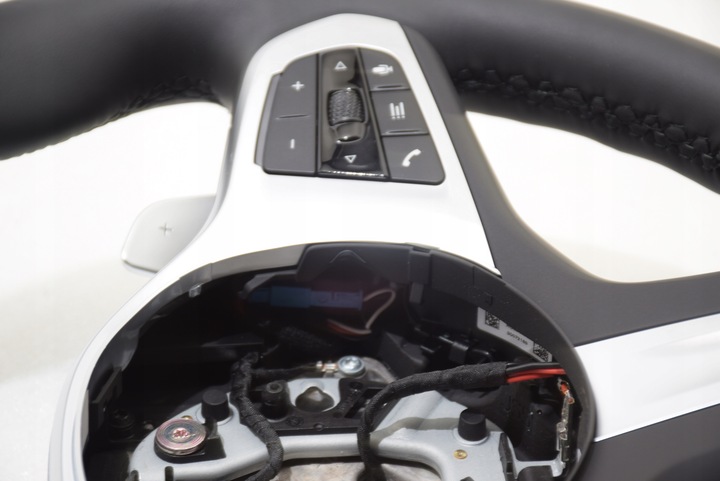 фото №13, Bmw x5 g05 x6 g06 g07 руль м-пакет wibracje лепестки с подогревом оригинал