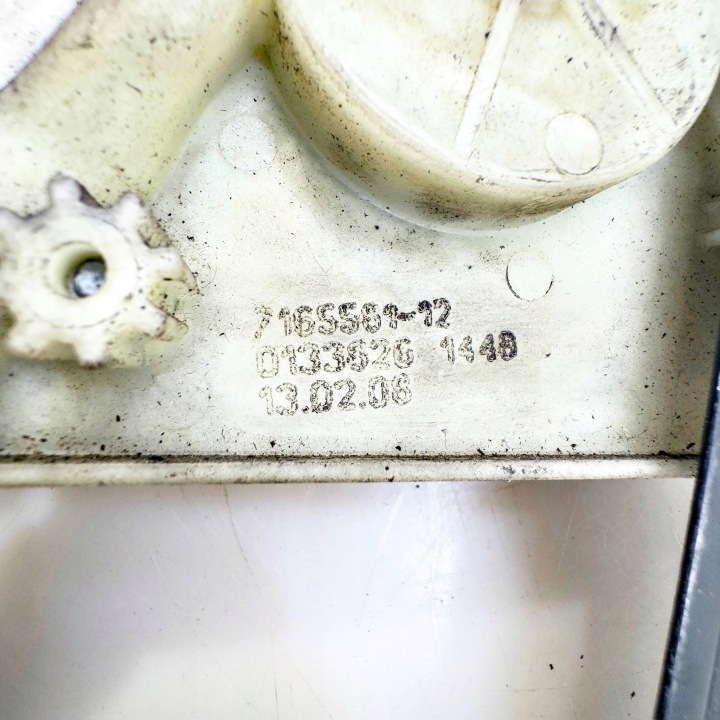 фото №8, Подъемник стекла дверь передних левая сторона bmw 1 e82 e88 7165581
