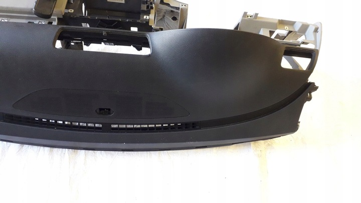 фото №9, Панель консоль vw passat b6 европа светлый dół