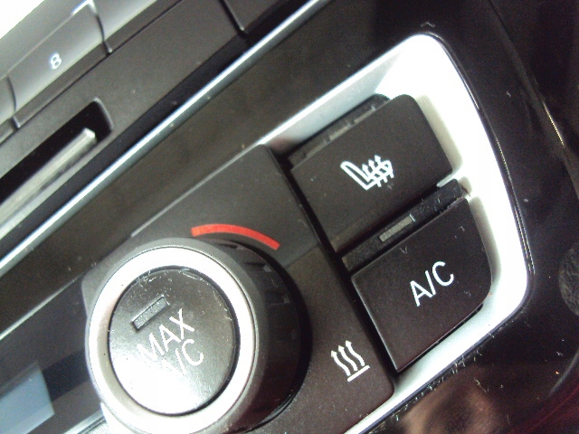 фото №8, Панель радио кондиционера bmw серии 1 f30 рестайлинг