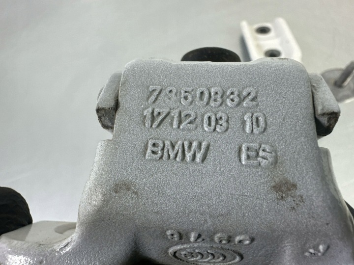 фото №8, 7350832 петлі кришки багажника bmw x1 f48 f49 2017 зад доставка pl 2–3 dni