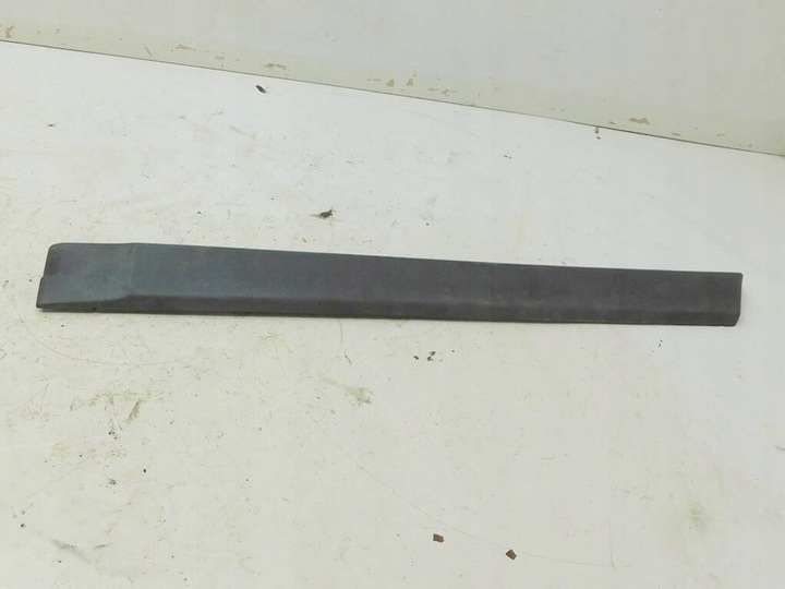 фото №4, Vw golf ii mk2 83-92r 5d планка дверь левый зад