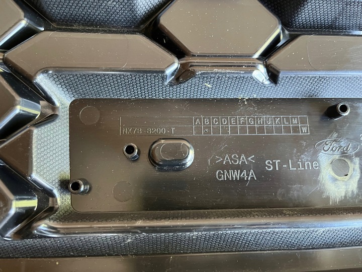 фото №15, Ford focus iv 4 рестайлинг 2022 st решётка радиатор бампера средняя nx7b-8200-t