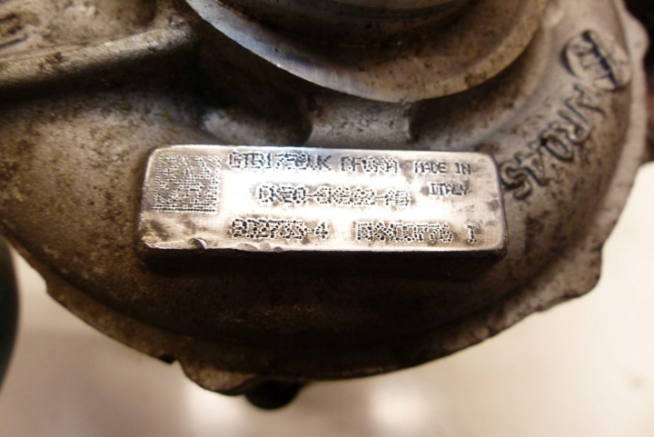 фото №7, Range rover iv l405 sport ii l494 4.4 sdv8 448dt turbosprężarka правая