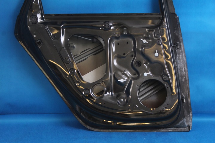 фото №10, Audi a4 b9 рестайлінг двері зад лівий avant колір ly9t 2020r 8w9833051g