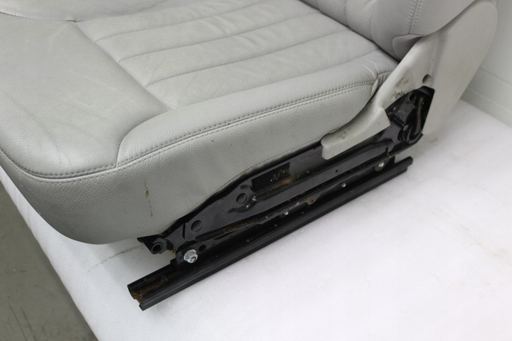 фото №8, Mercedes r класс w251 сиденье правый передний рестайлинг с подогревом серый кожа