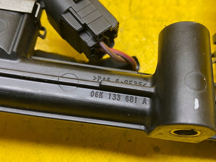 фото №8, Планка вприскувальний з wtryskami 06l906031a vw audi a5 8t q5 a4 b8 1.8 tfsi cje