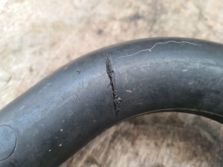 фото №3, Труба шланг шланг интеркулер master 8200226942