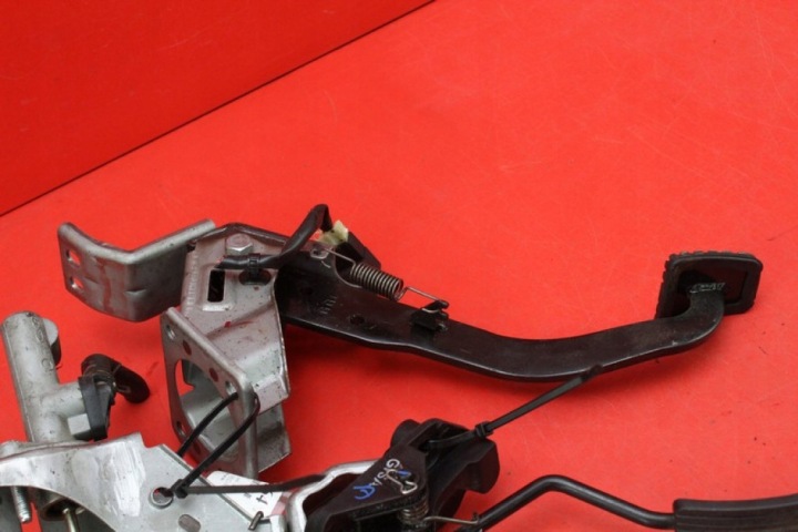 фото №6, Педаль педали сцепление тормоз gaz eu 32700-1j100 32800-1j100 hyundai i20 i