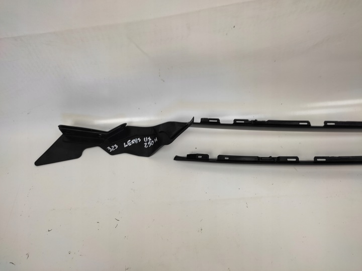 фото №7, Lexus ux 250h планка двері скла ліва права