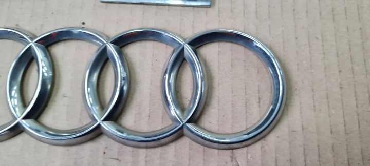 фото №8, A6 c6 рестайлинг эмблема крышки багажника зад логотип a6 3.0 tfsi quattro