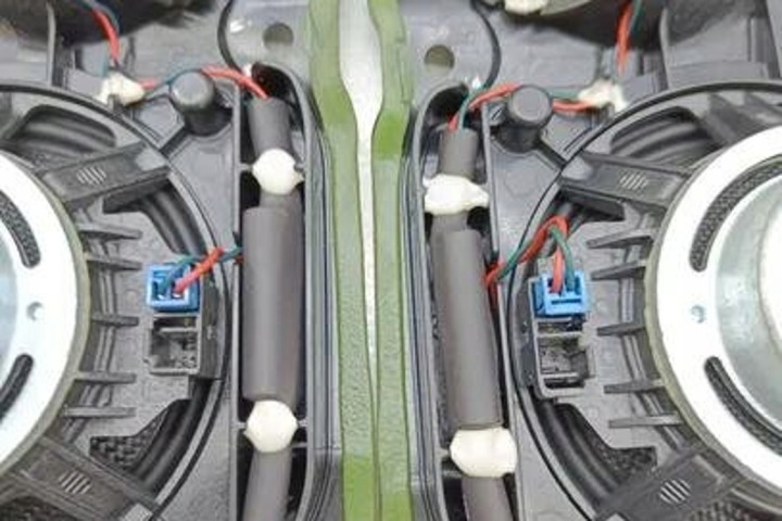 фото №11, Систем nagłośnienia bmw 7 f01, f02 9151965 2.99l дизель 225kw 2010