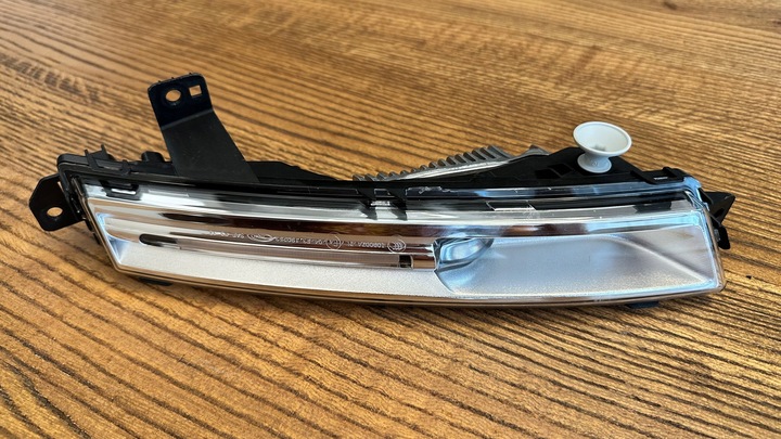 фото №1, Галоген led drl jaguar e-pace f-pace hk8315201ae