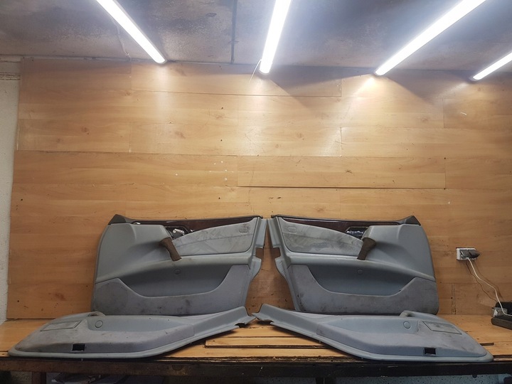 фото №1, Боковина обивка дверь перед зад kpl mercedes w210