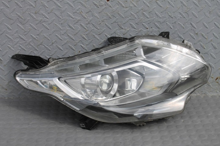 фото №6, Плафон скло лампи фара праве перед led ксенон mitsubishi l200 v 15-19