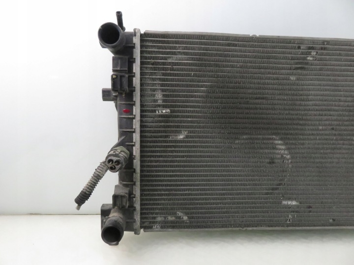 фото №6, Радіатор основний  seat ibiza iv 1.6 tdi - cayb 6r0121253a