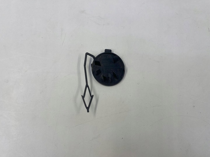 фото №1, Volkswagen arteon заглушка фаркоп зад