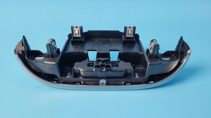 фото №9, Mercedes w206 22r захист dekor планка підлокітника a2066803201