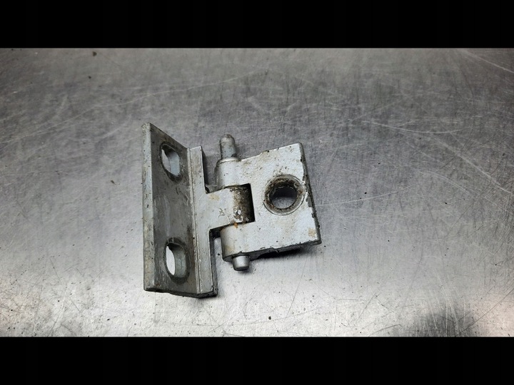 фото №1, Петля дверь правый volvo v70 ii s60