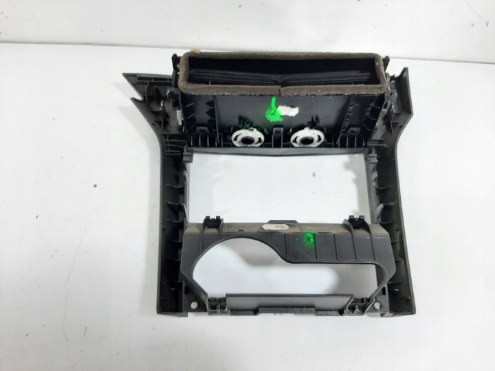 фото №12, Opel astra h gtc 05r рамка средняя решётка переключатели 13100118 331985437