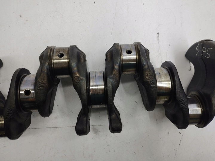 фото №6, Toyota avensis t270 2015 wał колінчастий