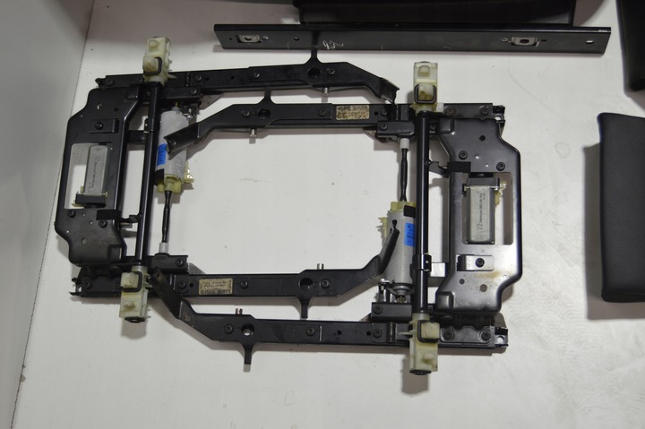 фото №15, Сиденья mercedes w221 рестайлинг чёрные кожа