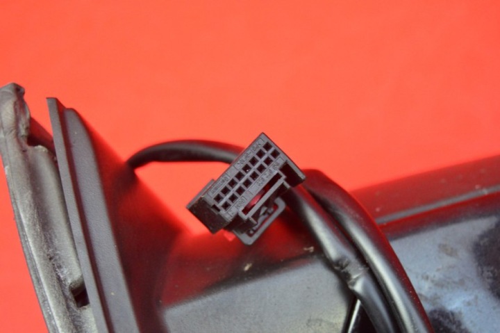 фото №7, Дзеркало праве lc9z 010880 eu vw golf 5 v 03-09 7 pin