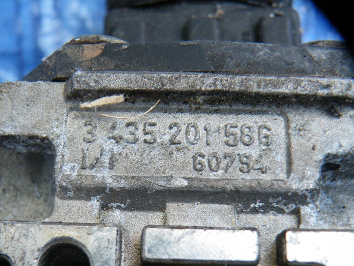 фото №6, Renault clio 1 i 1.4 дроссельная заслонка 3435201586