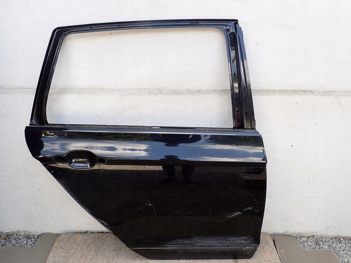 фото №1, Дверь правые задние правый зад vw golf sportsvan 510 am1 2014-