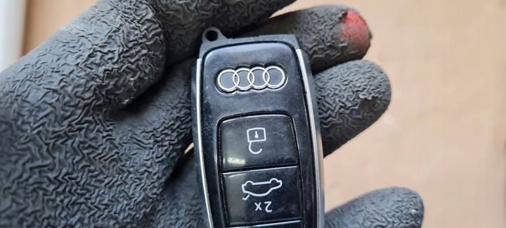 фото №15, A7 c8 4k ключ pilot корпус 4n0959754a a6 c8 4k