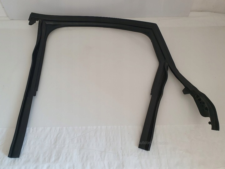 фото №8, Audi a6 c7 4g0853763 планка накладка прокладка 4g0853763 хром левый зад