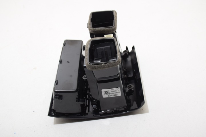 фото №10, Bmw 7 g11 g12 решётка воздуховод зад туннеля среднего