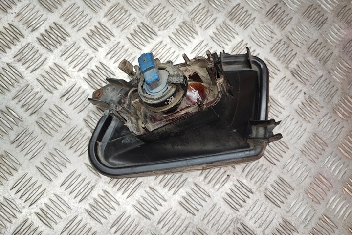 фото №6, Галоген правий переднє peugeot 307 3a/c 89200725 2.0l дизель 2001