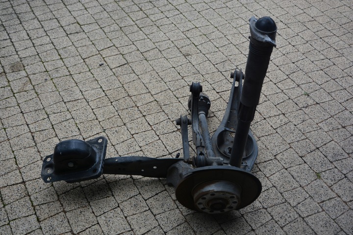 фото №13, Підвішування зад lt pt поворотна опора ступиця vw golf 7