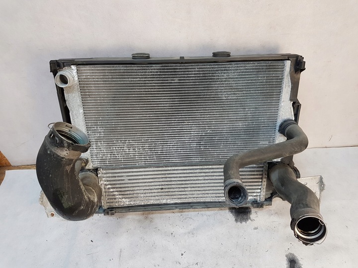 фото №11, Bmw f10 f11 f06 радиаторов воды климат набор 2.0d