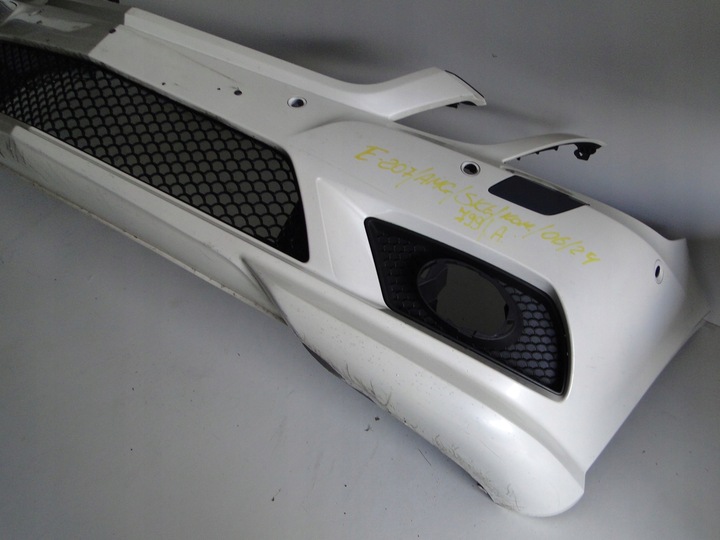 фото №13, Mercedes e c207 a207 207 передний рестайлинг бампер переднее amg pts омыватель w207